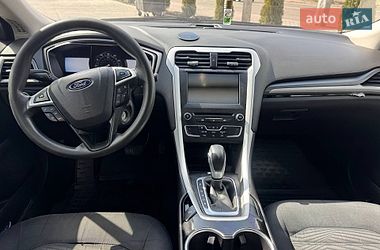 Седан Ford Fusion 2015 в Вінниці