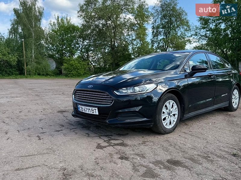 Седан Ford Fusion 2013 в Лубнах
