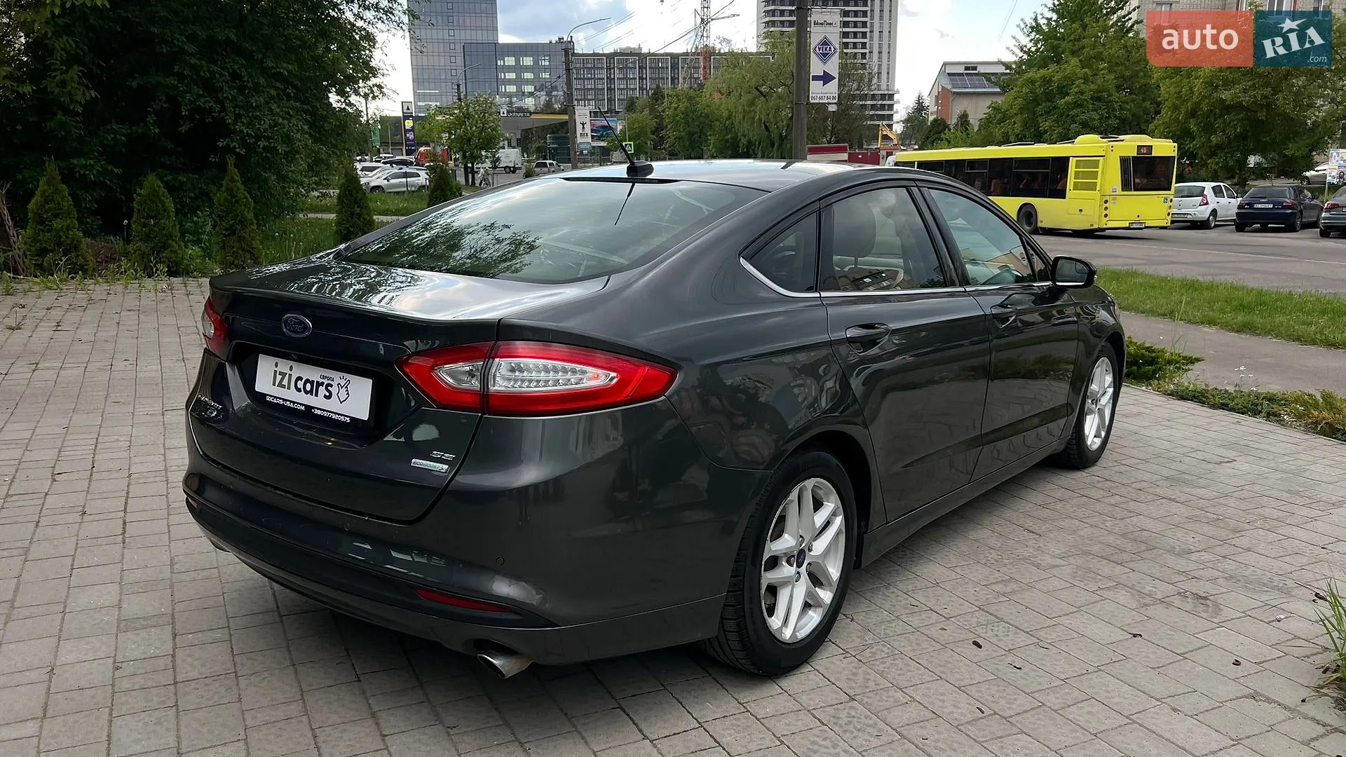 2016 Ford Fusion - мініатюра 7