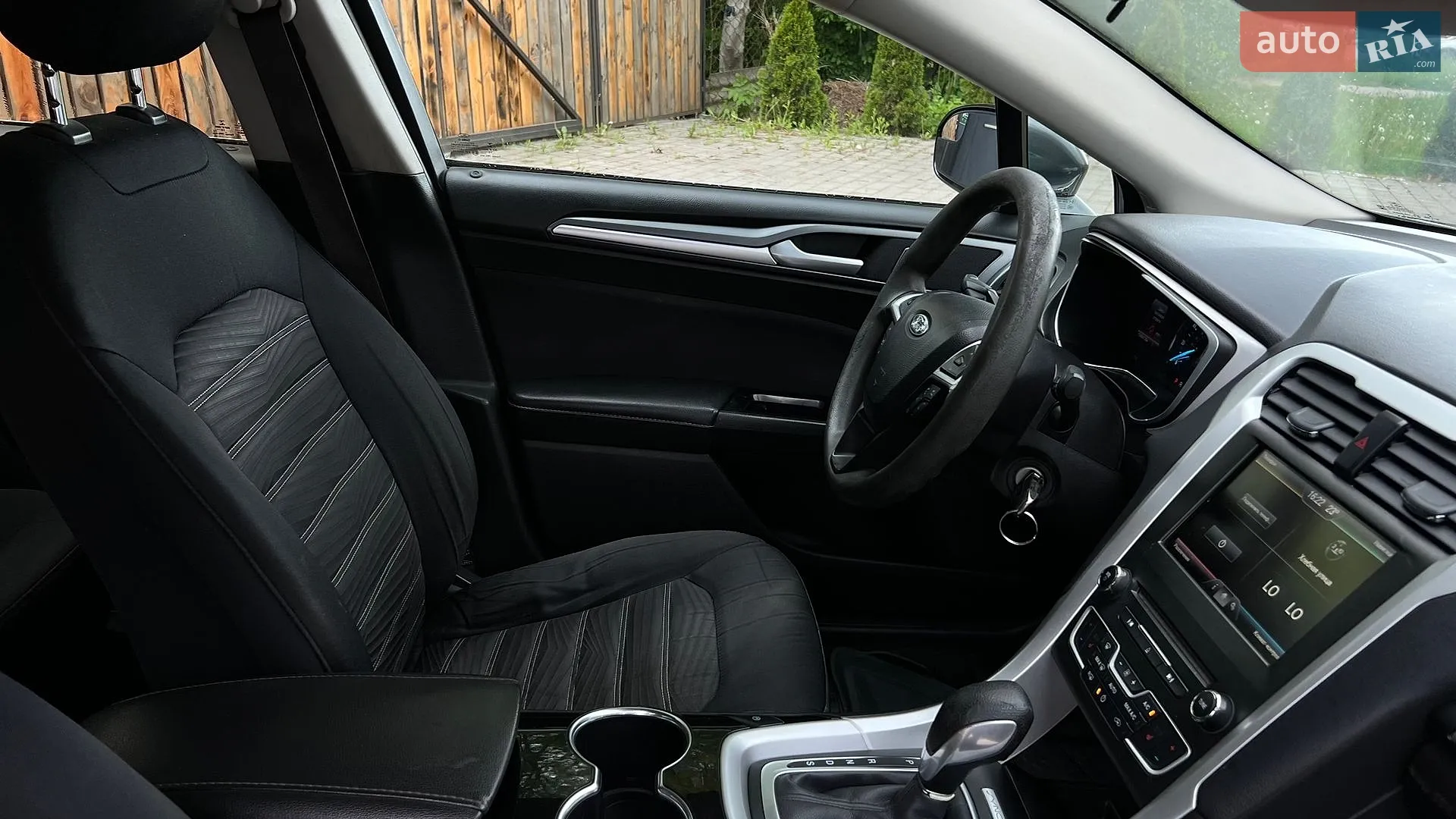 2016 Ford Fusion - мініатюра 30