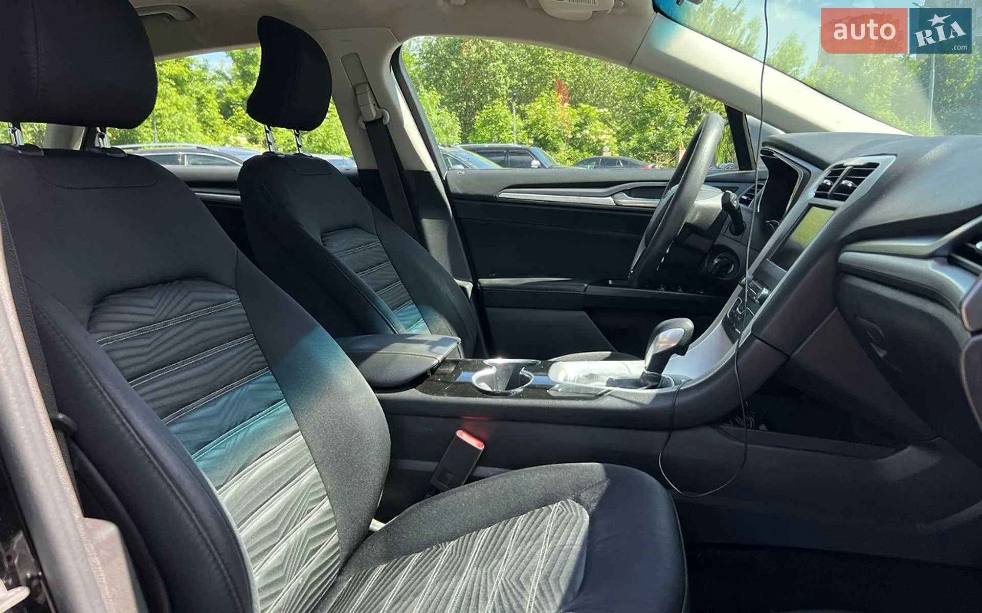 2016 Ford Fusion - мініатюра 16