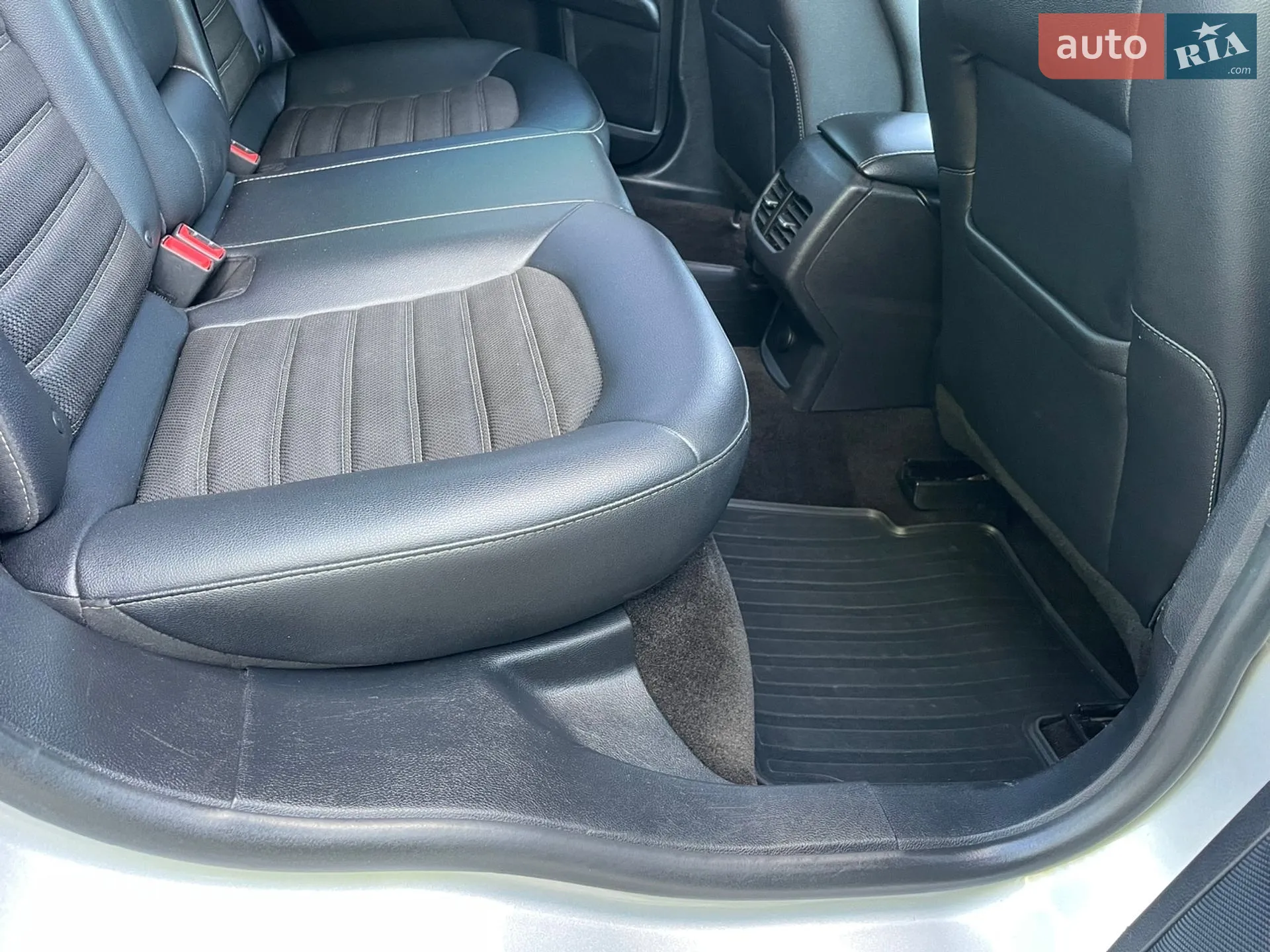 2018 Ford Fusion - мініатюра 32
