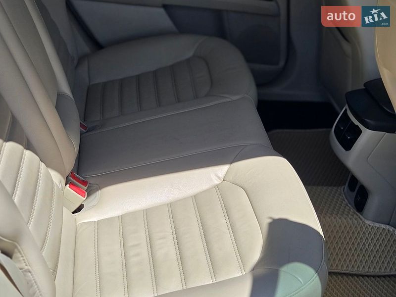 Седан Ford Fusion 2014 в Одесі
