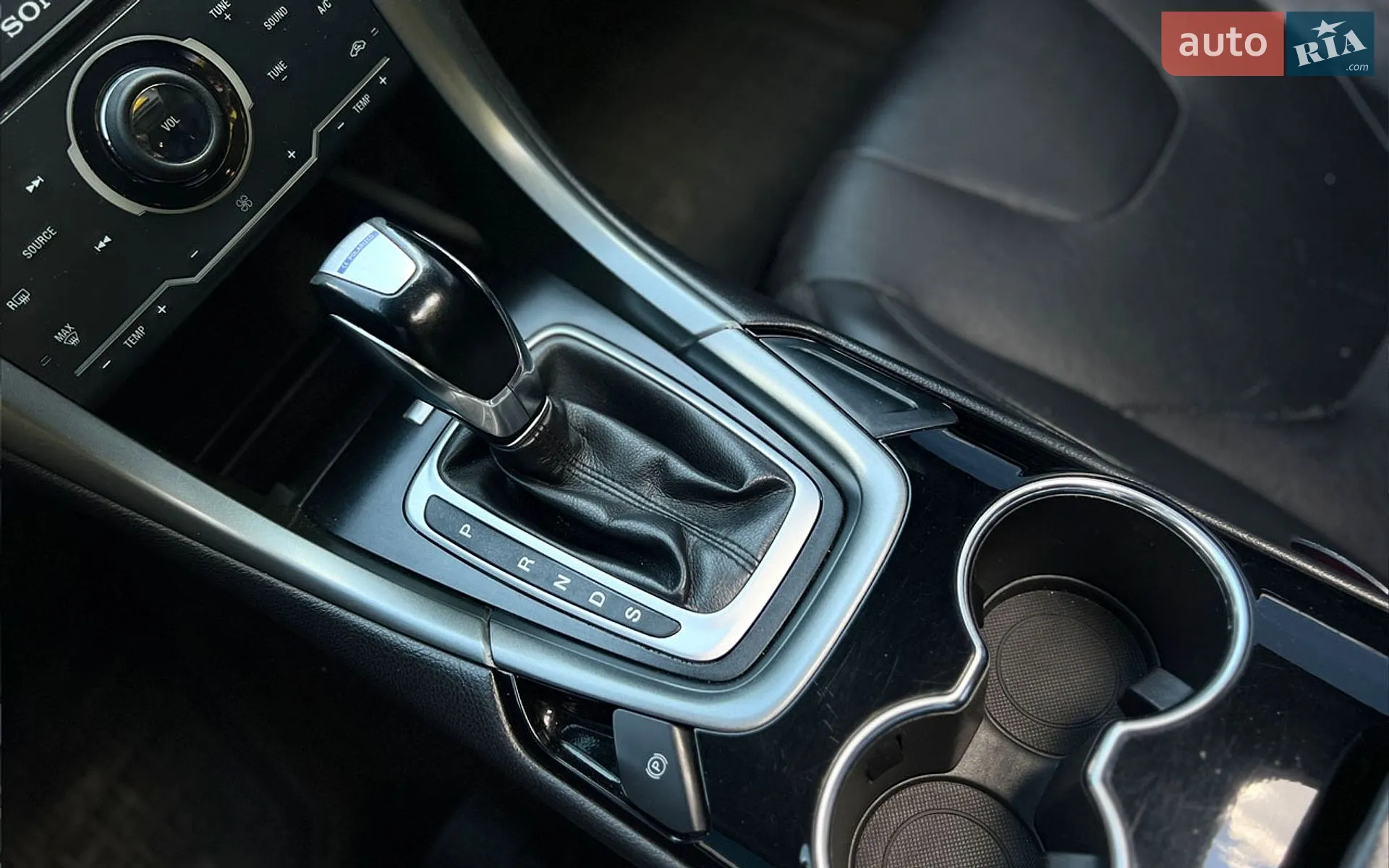 2014 Ford Fusion - мініатюра 16