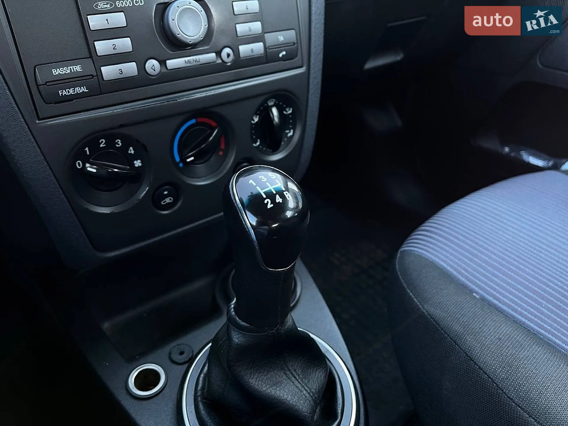 2011 Ford Fusion - мініатюра 23