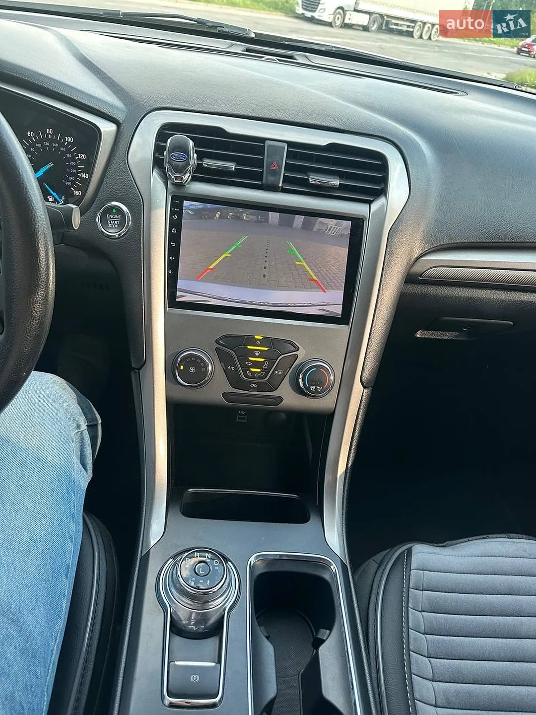 2016 Ford Fusion - мініатюра 26