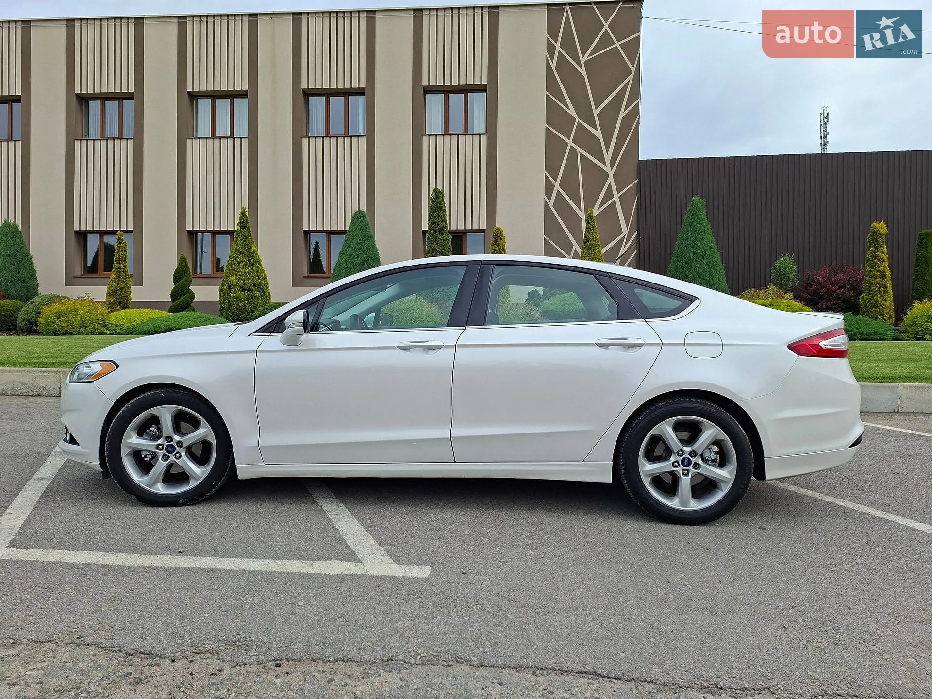 2015 Ford Fusion - мініатюра 2