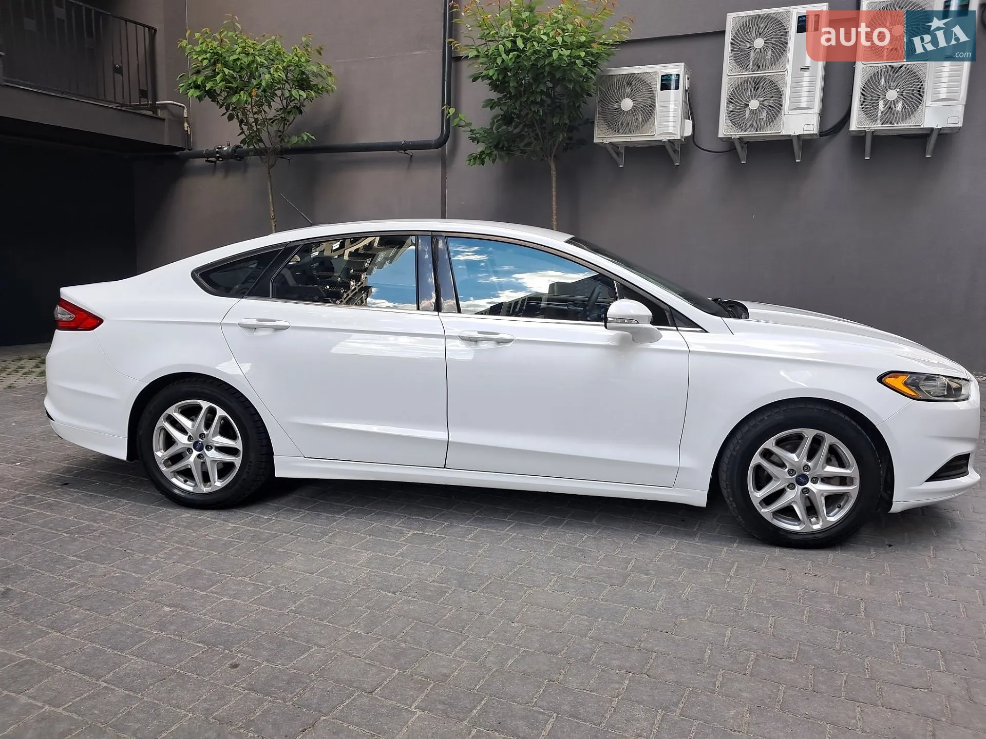 2013 Ford Fusion - мініатюра 3