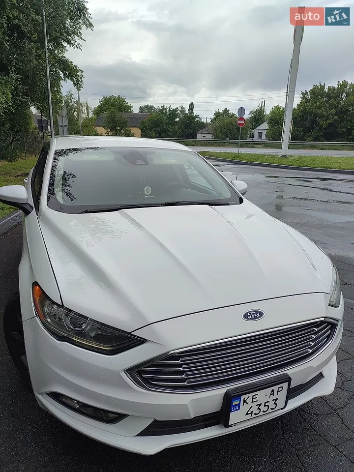 2016 Ford Fusion - мініатюра 10