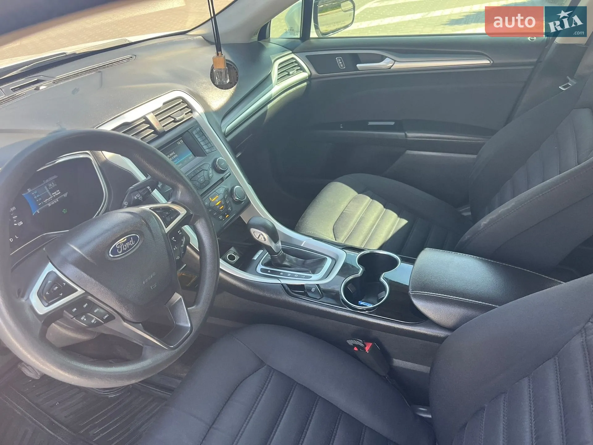2014 Ford Fusion - мініатюра 16