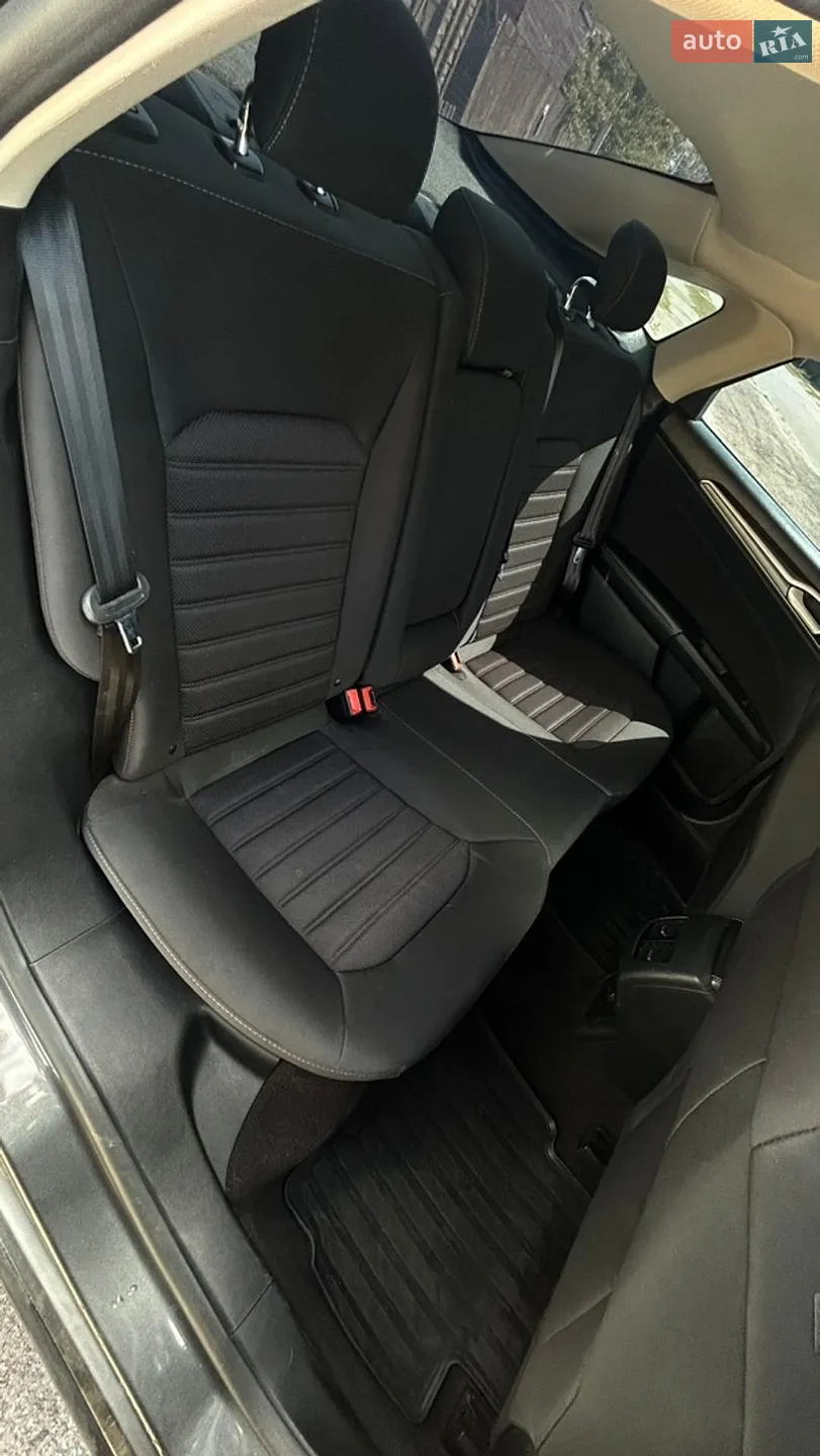 2020 Ford Fusion - мініатюра 16