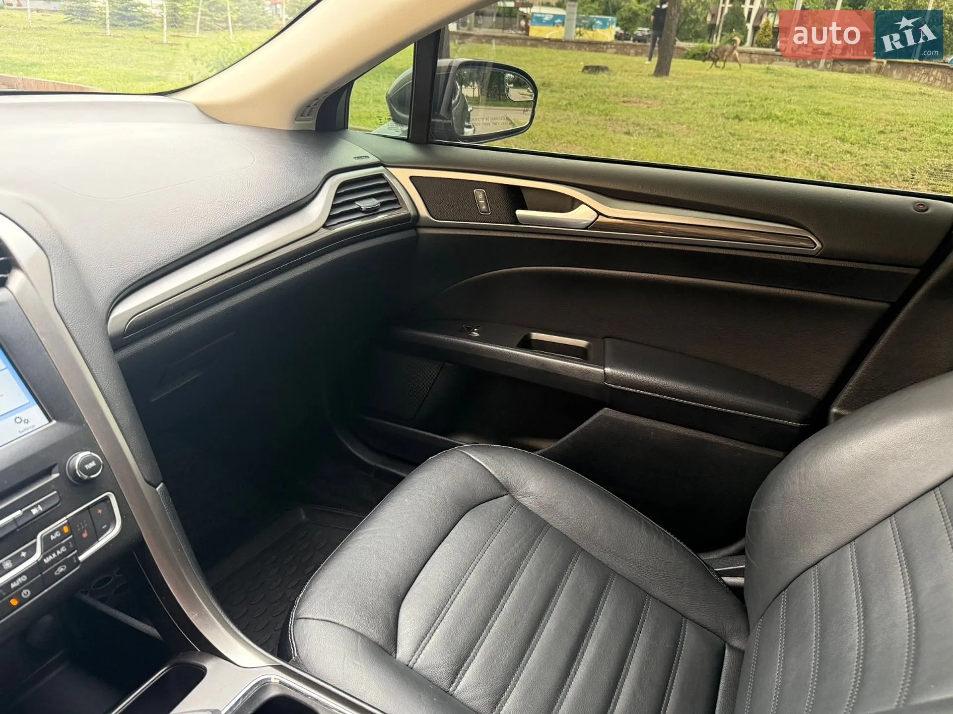 2017 Ford Fusion - мініатюра 18