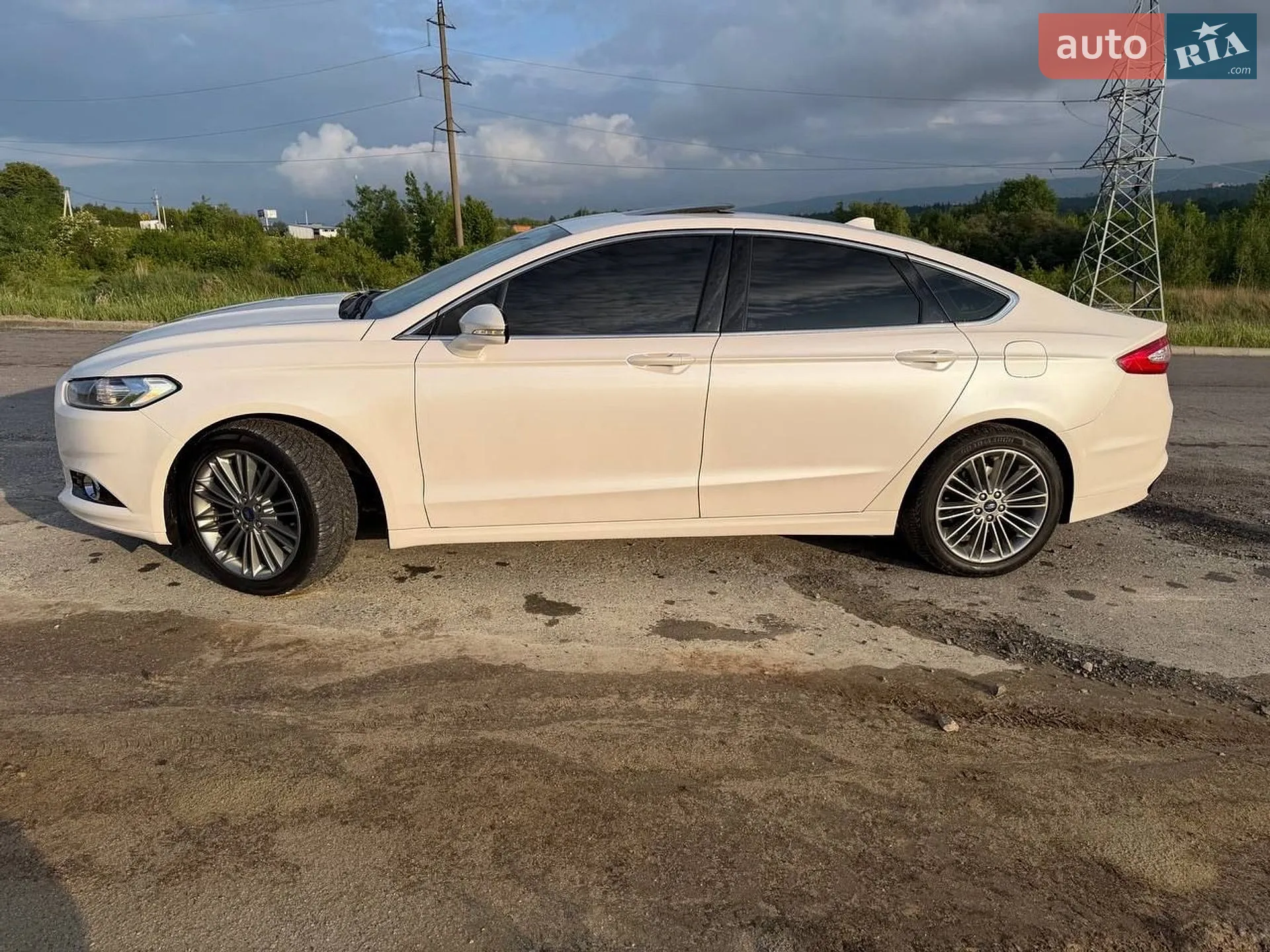 2014 Ford Fusion - мініатюра 20
