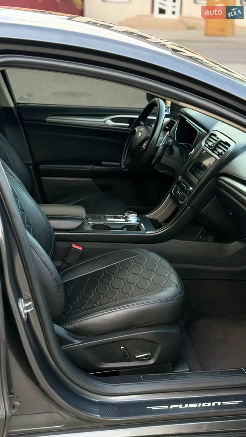 2016 Ford Fusion - мініатюра 20