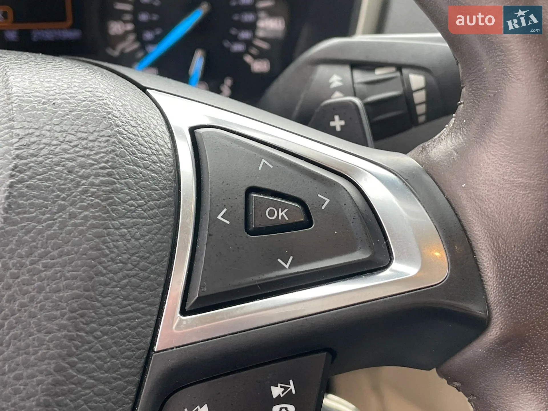 2012 Ford Fusion - мініатюра 31