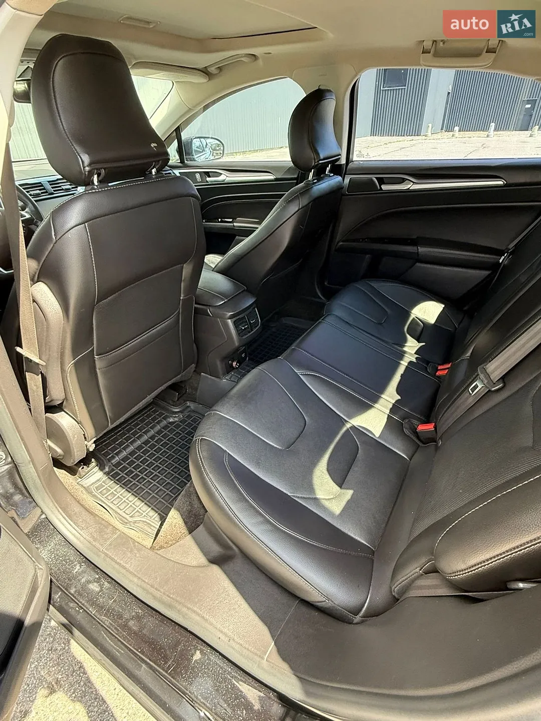 2015 Ford Fusion - мініатюра 21
