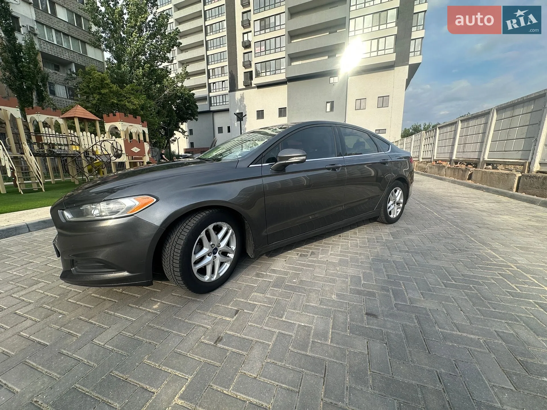 2016 Ford Fusion - мініатюра 2