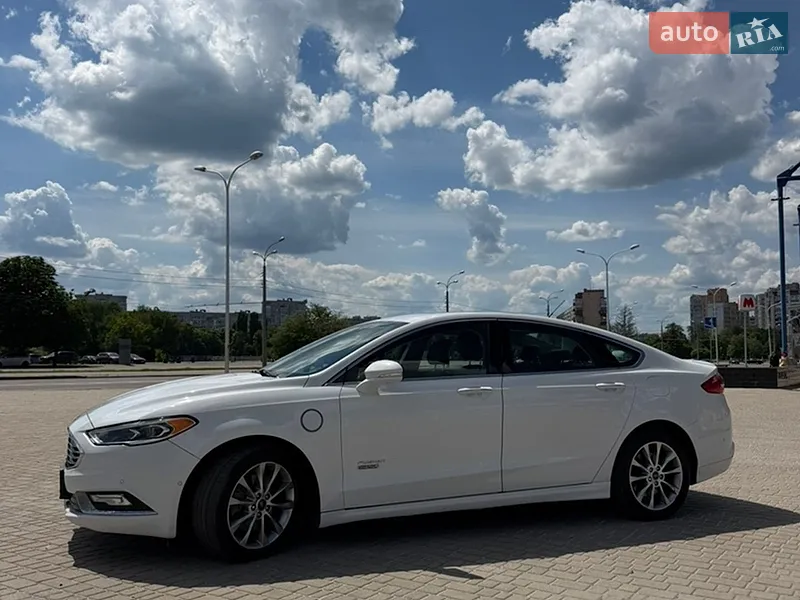 Ford Fusion 2017 VIN 3FA6P0SU2HR350558 фото оголошення 6 з 73