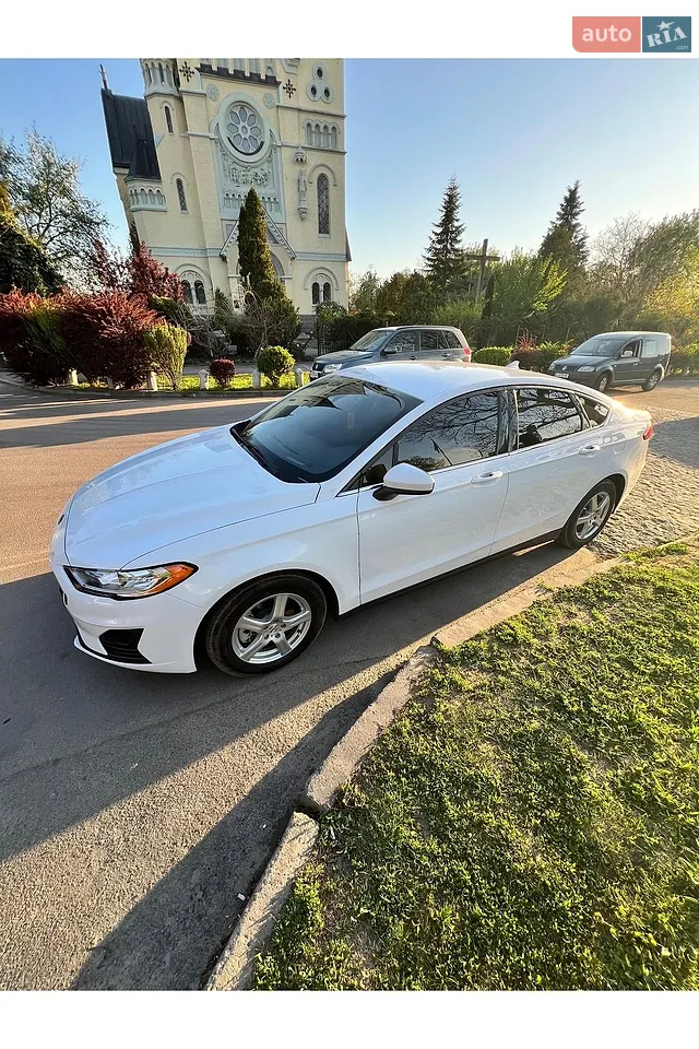 2020 Ford Fusion - мініатюра 24