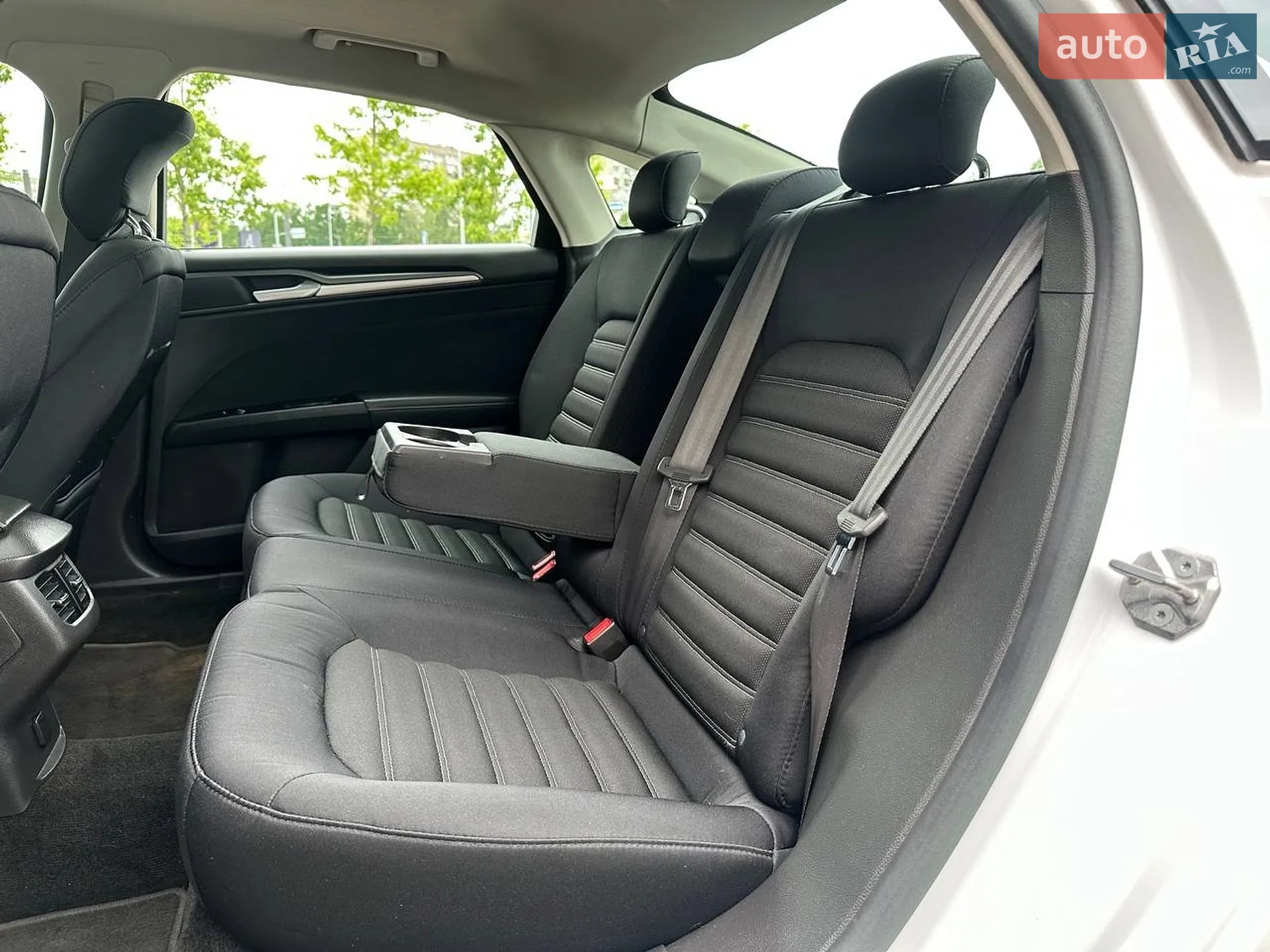 2014 Ford Fusion - мініатюра 10