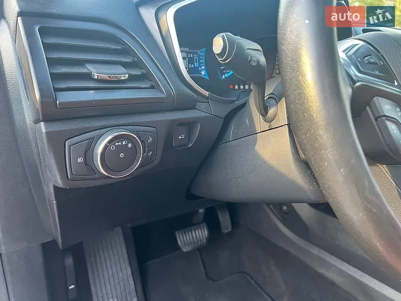 Ford Fusion 2018 VIN 3FA6P0SU6KR145073 фото оголошення 18 з 63