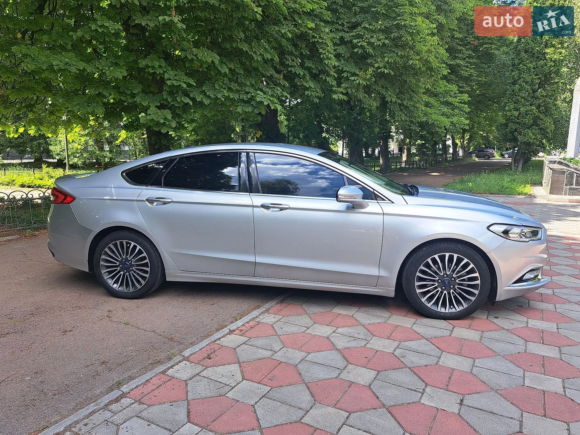 2016 Ford Fusion - мініатюра 8