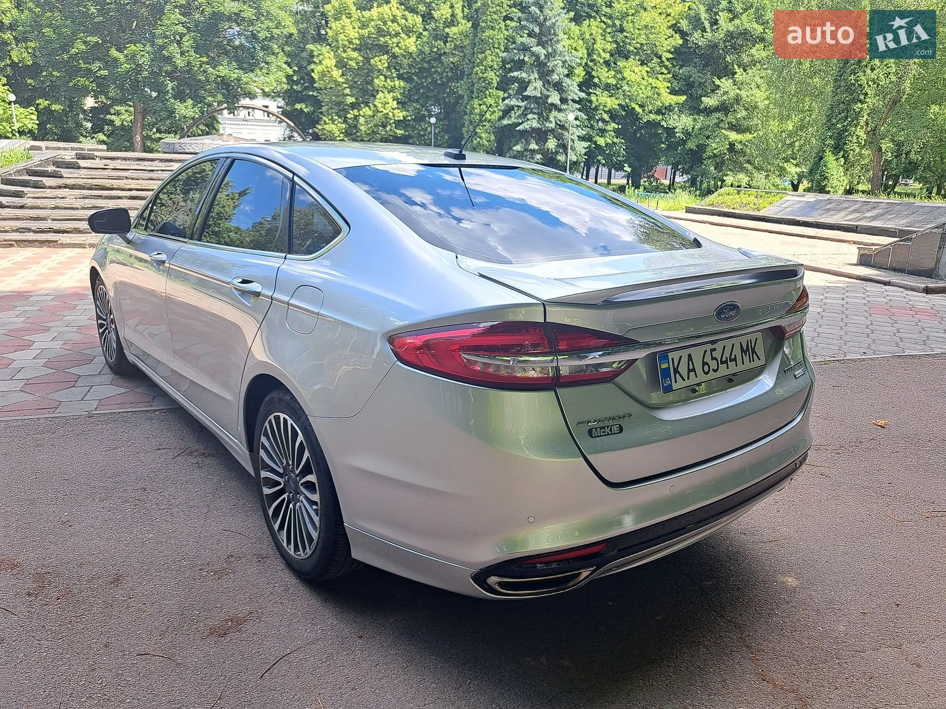 2016 Ford Fusion - мініатюра 13