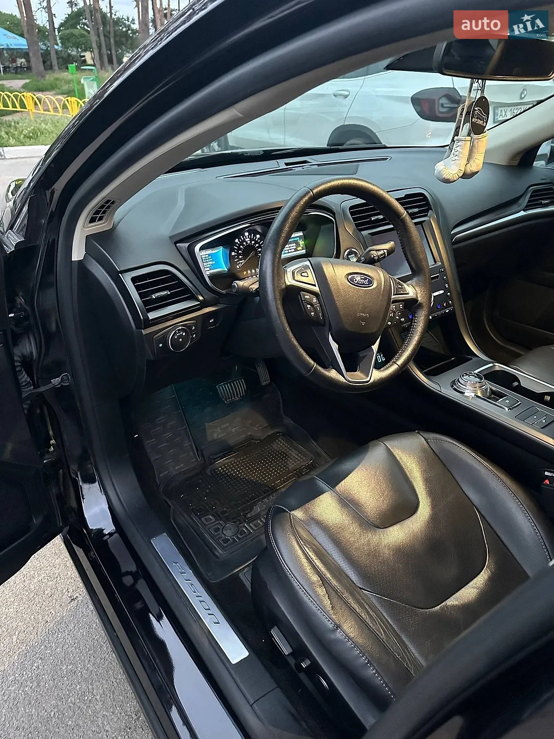 2019 Ford Fusion - мініатюра 17