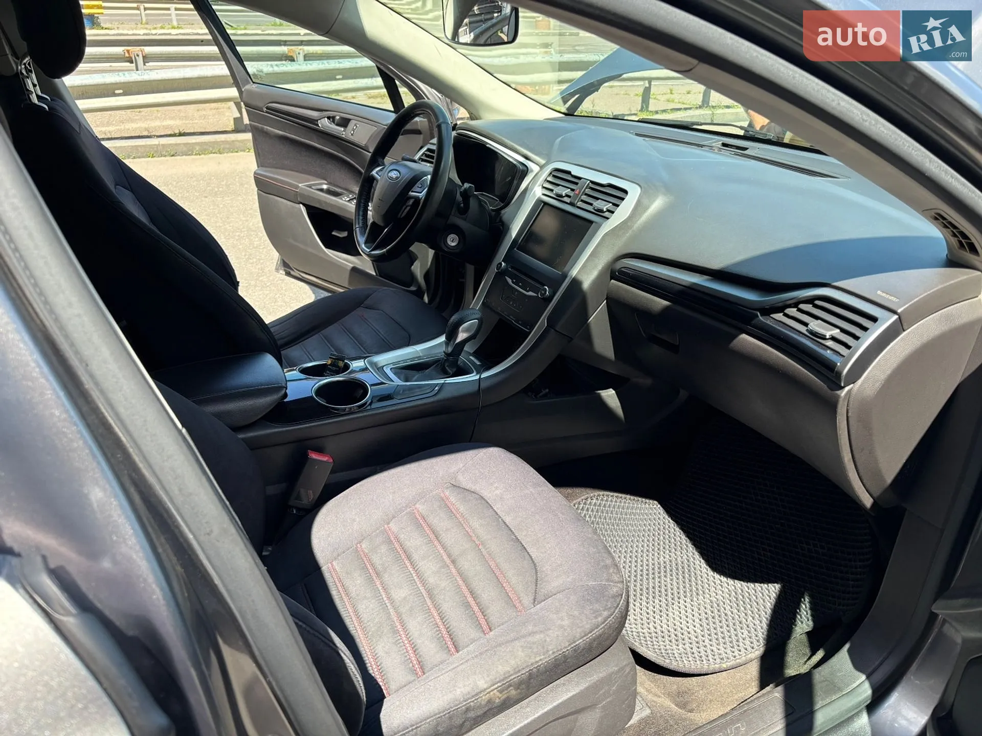 2013 Ford Fusion - мініатюра 9