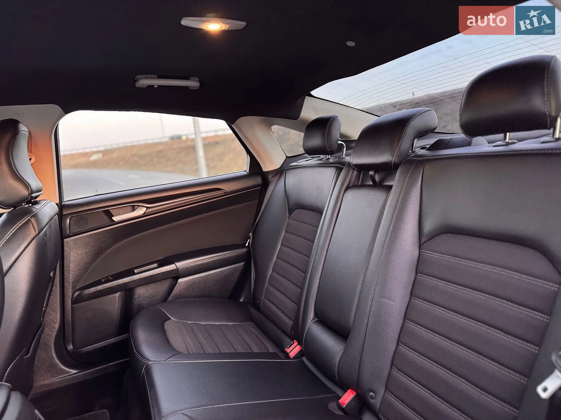 2016 Ford Fusion - мініатюра 12