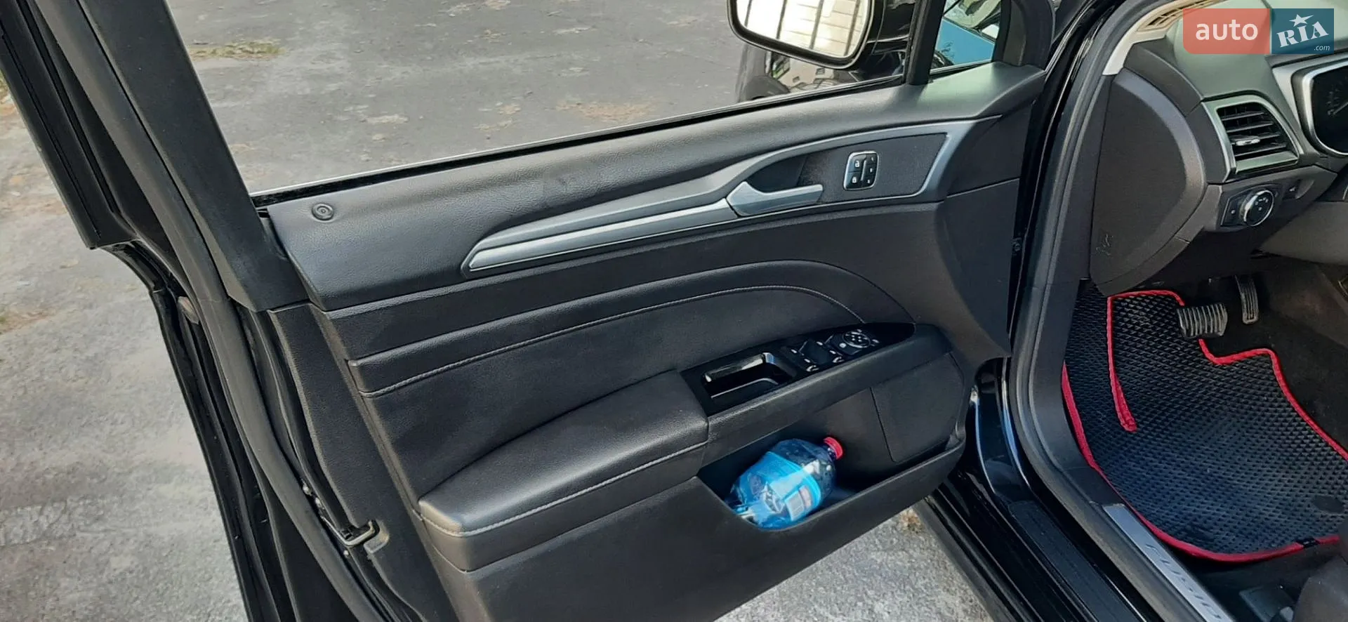 2013 Ford Fusion - мініатюра 32