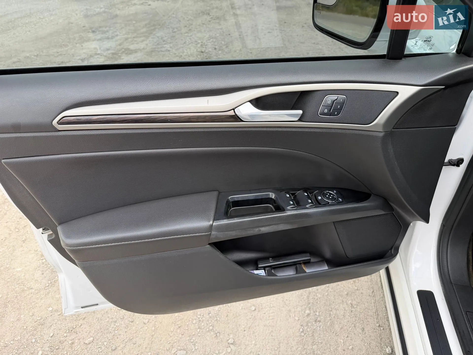 2014 Ford Fusion - мініатюра 29