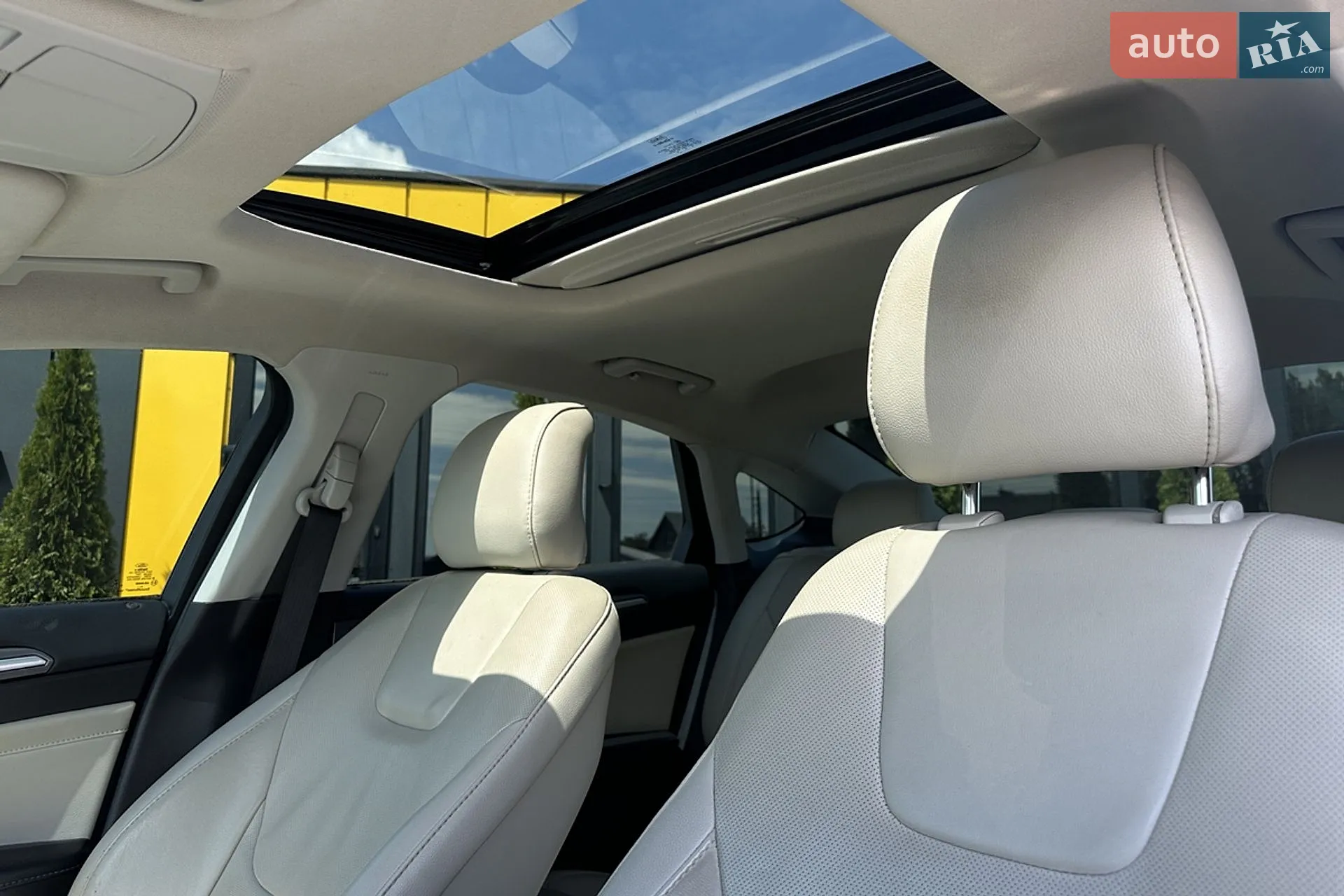 2016 Ford Fusion - мініатюра 10