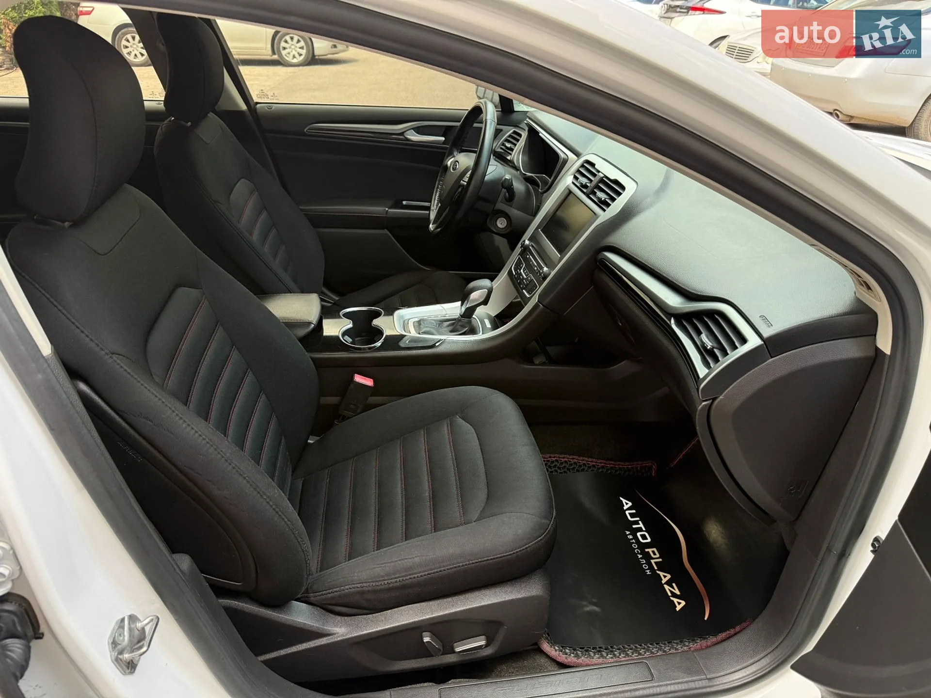 2015 Ford Fusion - мініатюра 38