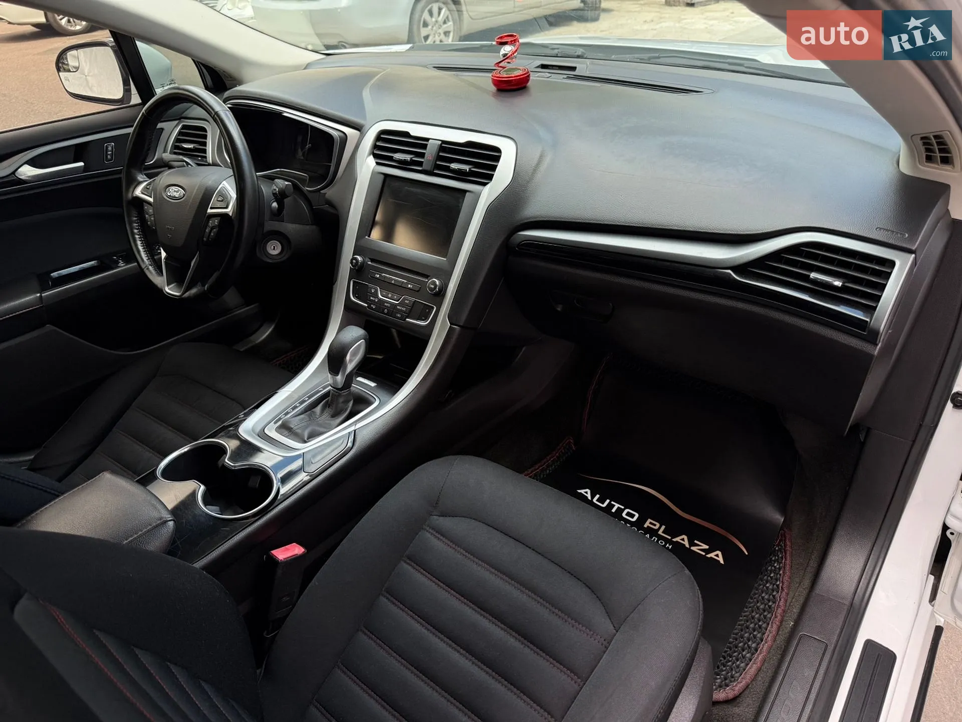 2015 Ford Fusion - мініатюра 39