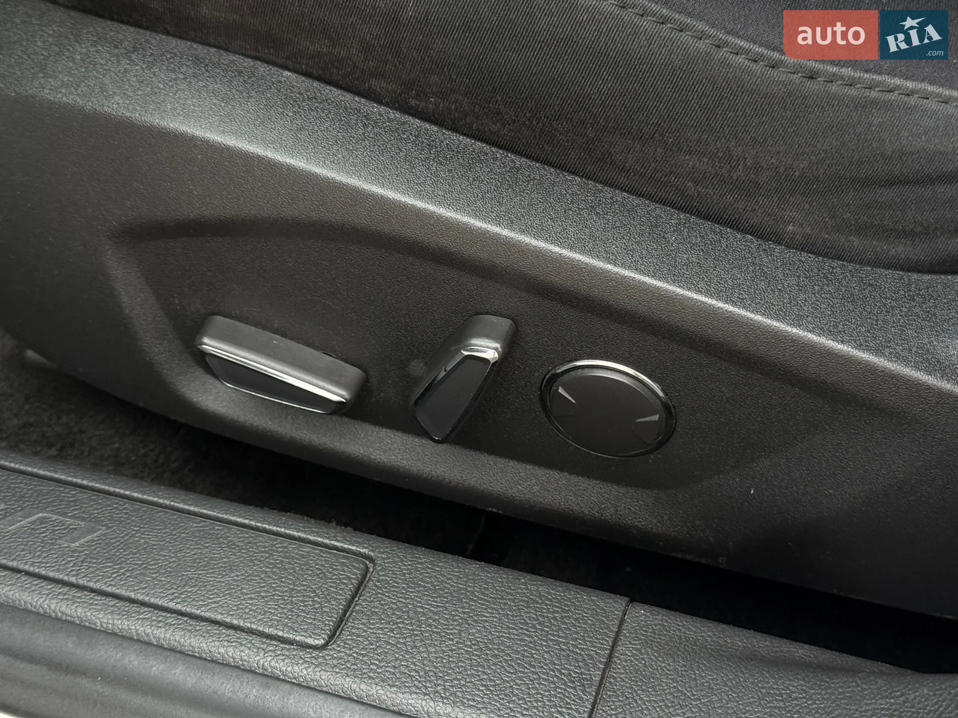 2015 Ford Fusion - мініатюра 47