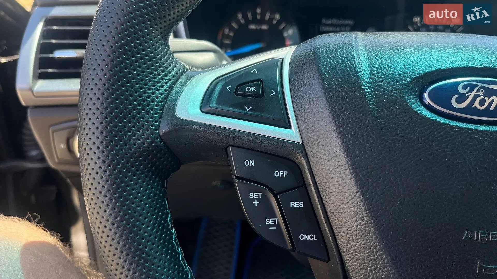 2014 Ford Fusion - мініатюра 11