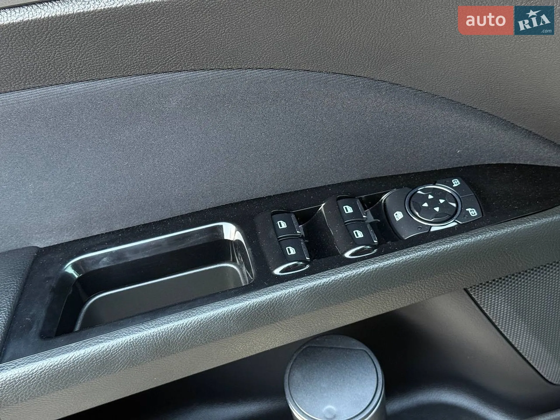 2016 Ford Fusion - мініатюра 12