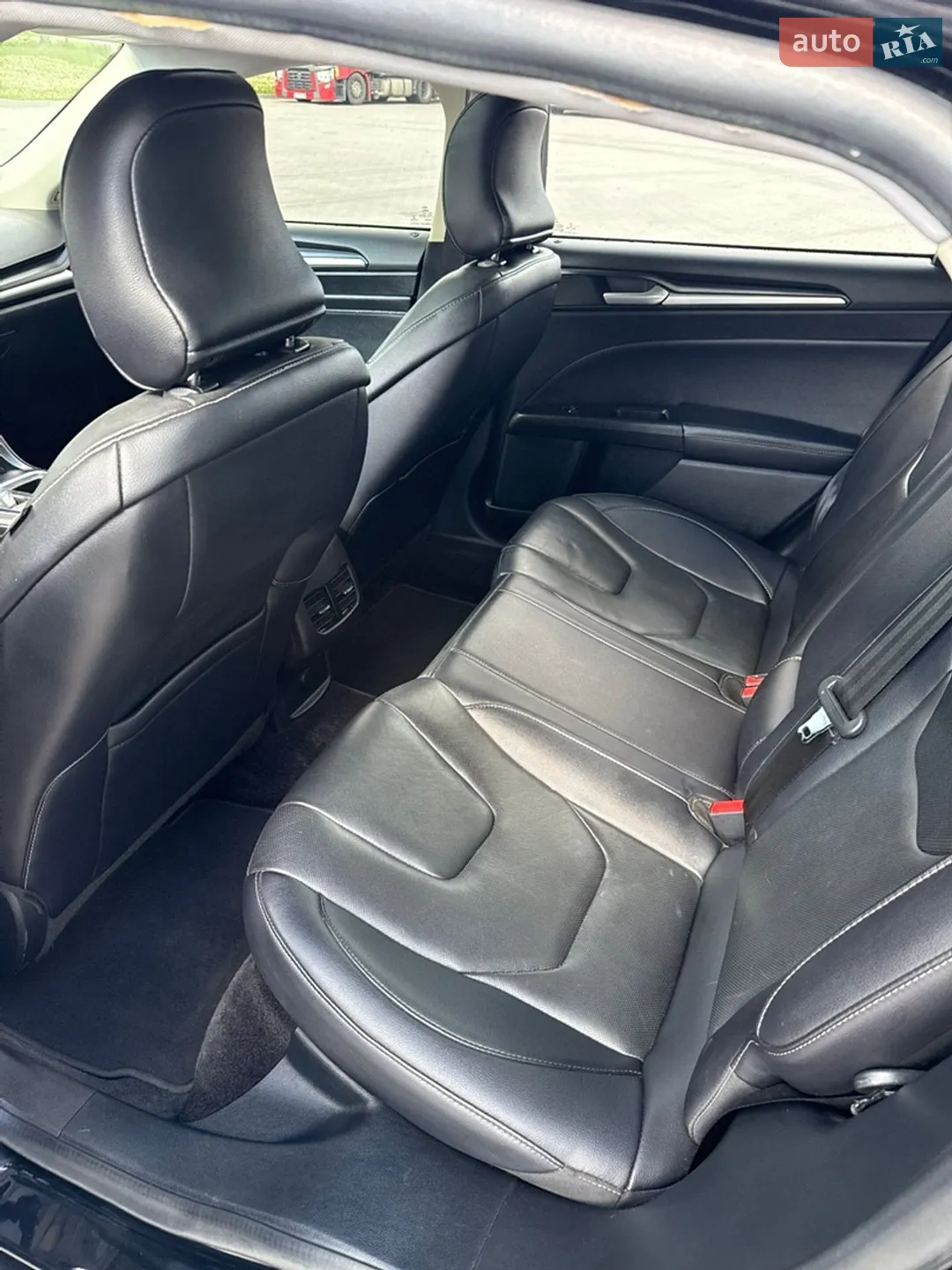 2016 Ford Fusion - мініатюра 41