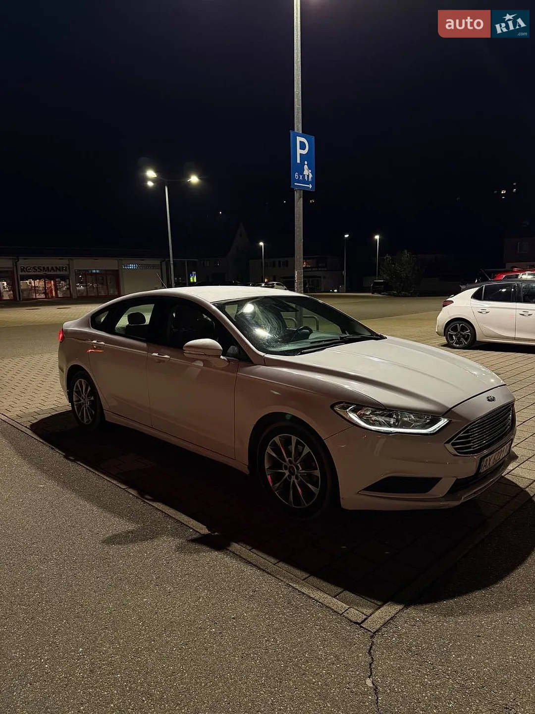 2016 Ford Fusion - мініатюра 10