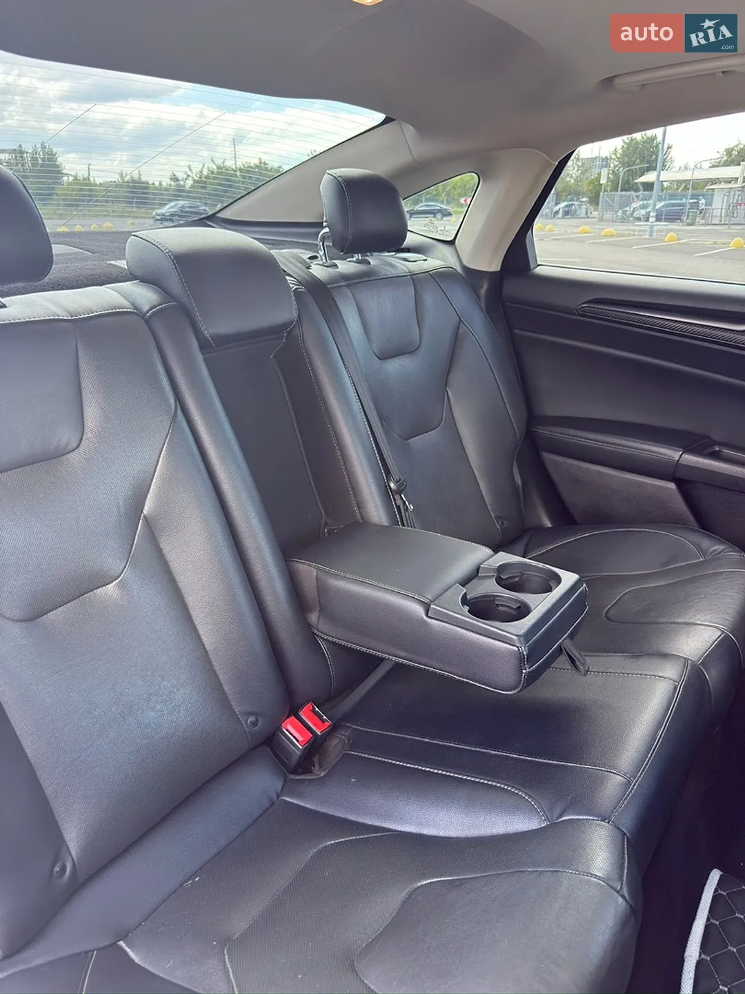 2019 Ford Fusion - мініатюра 28