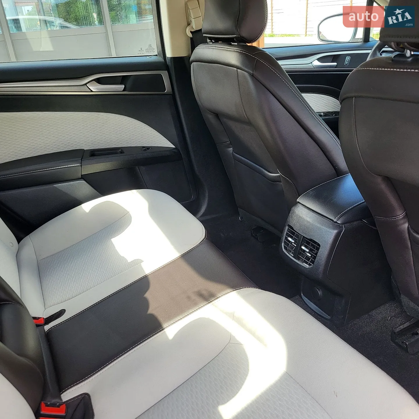 2019 Ford Fusion - мініатюра 19