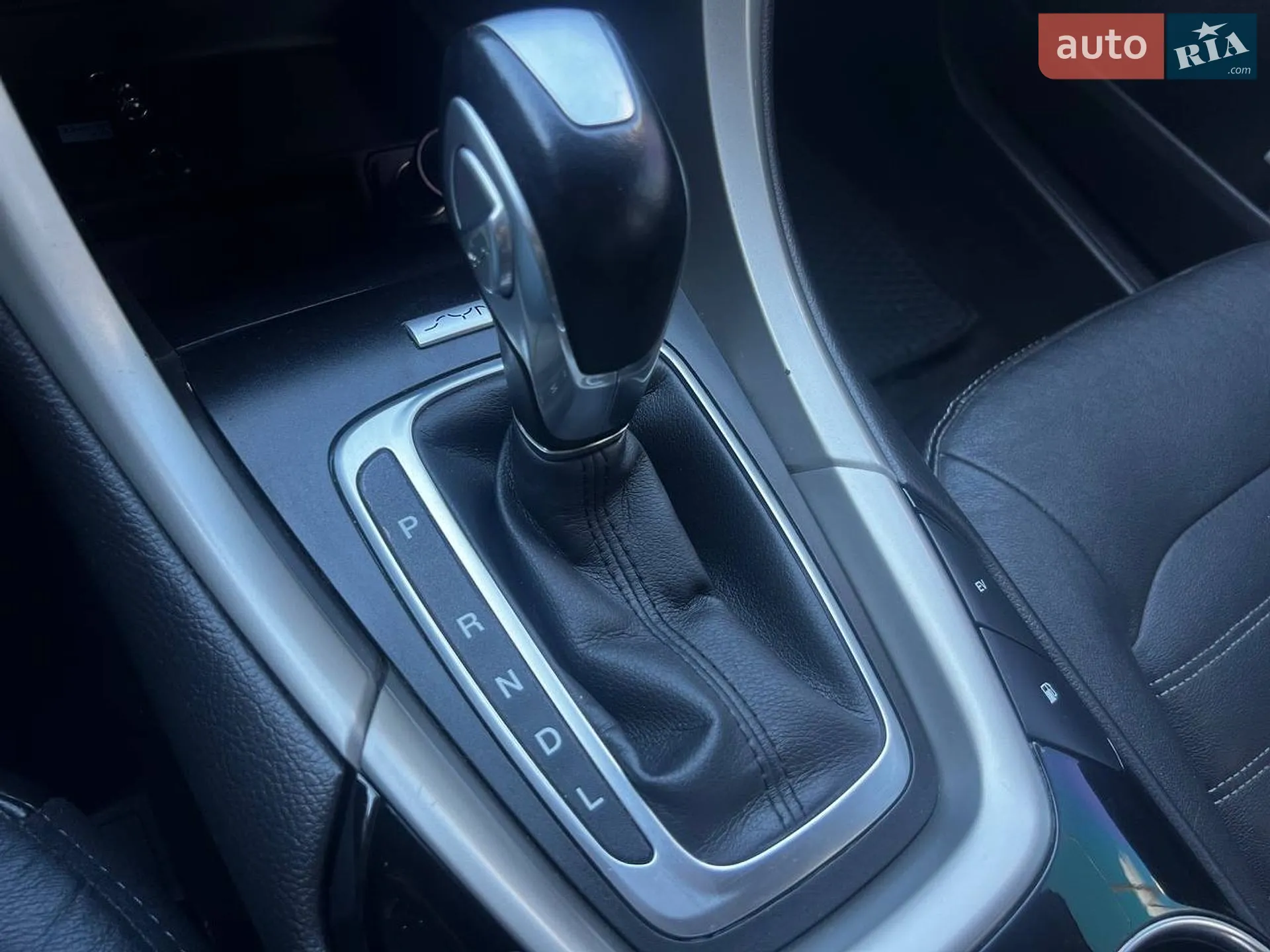 2015 Ford Fusion - мініатюра 27