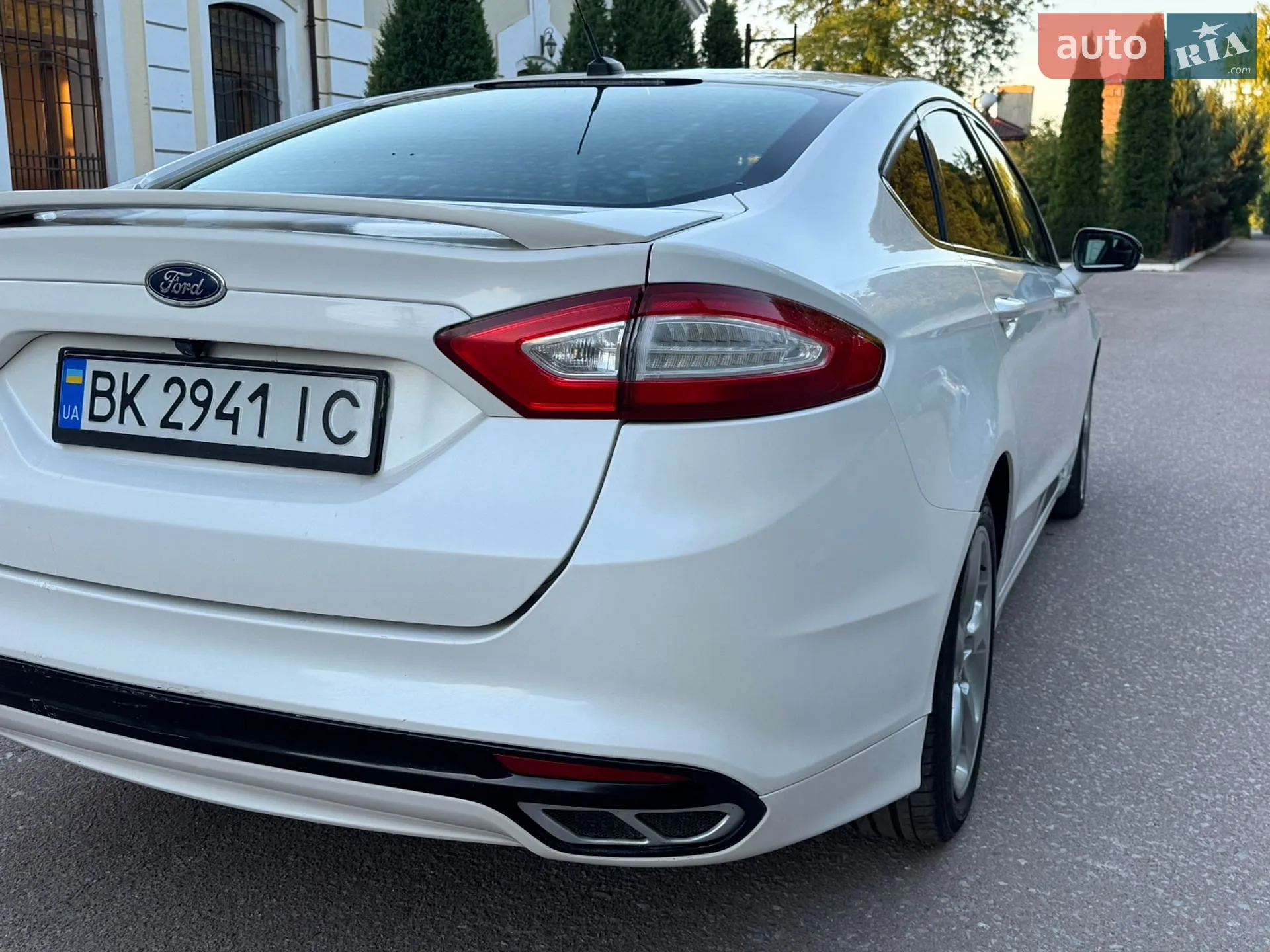 2013 Ford Fusion - мініатюра 23