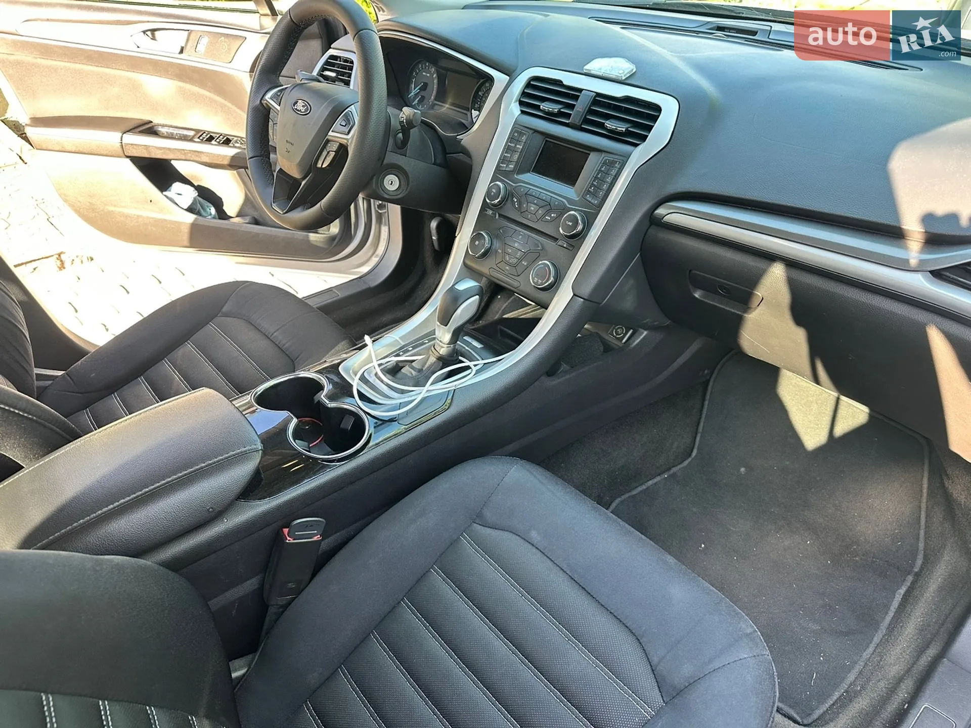 2014 Ford Fusion - мініатюра 28
