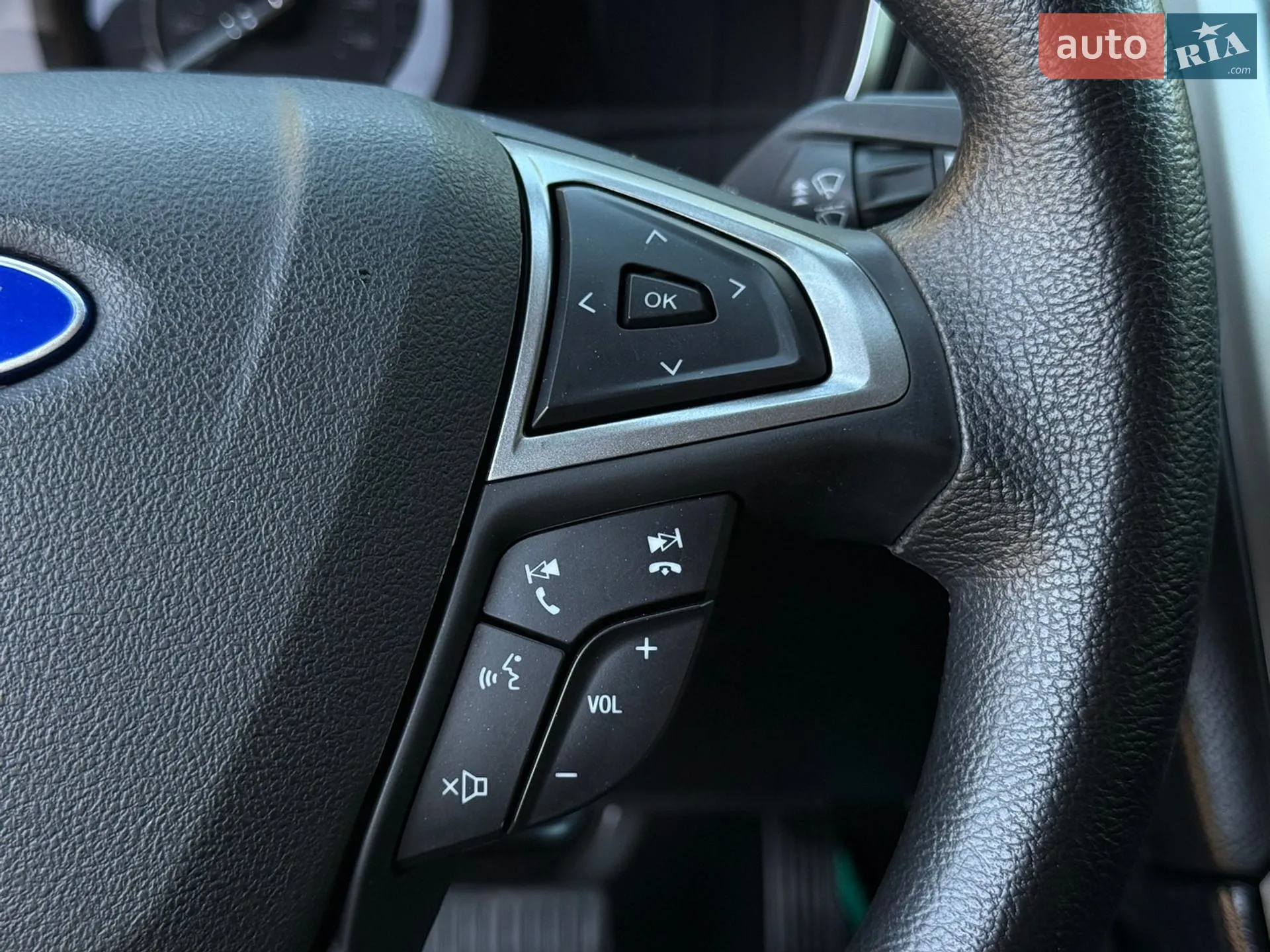 2017 Ford Fusion - мініатюра 52