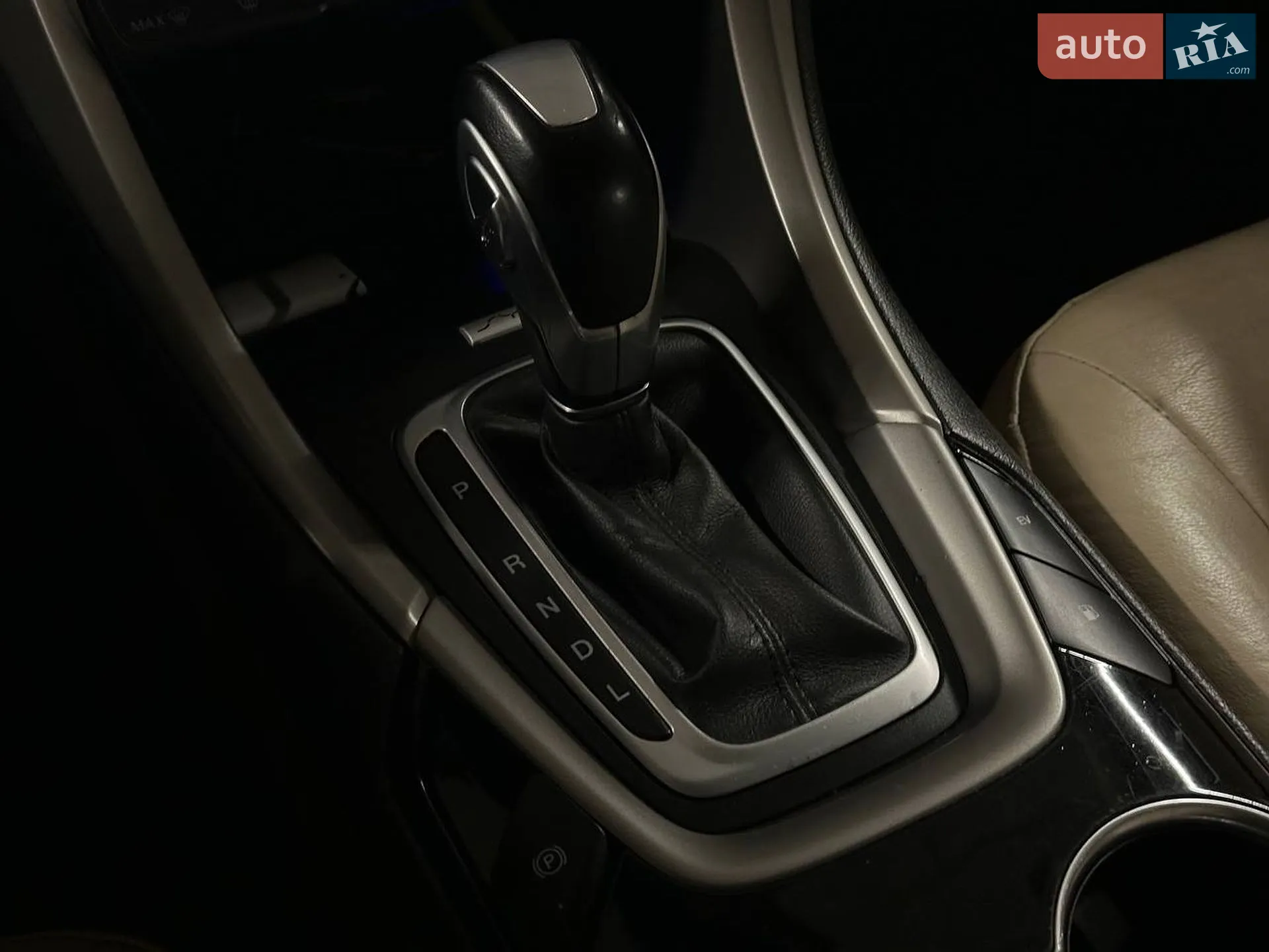 2015 Ford Fusion - мініатюра 11