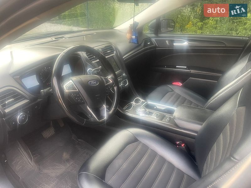 Седан Ford Fusion 2017 в Киеве