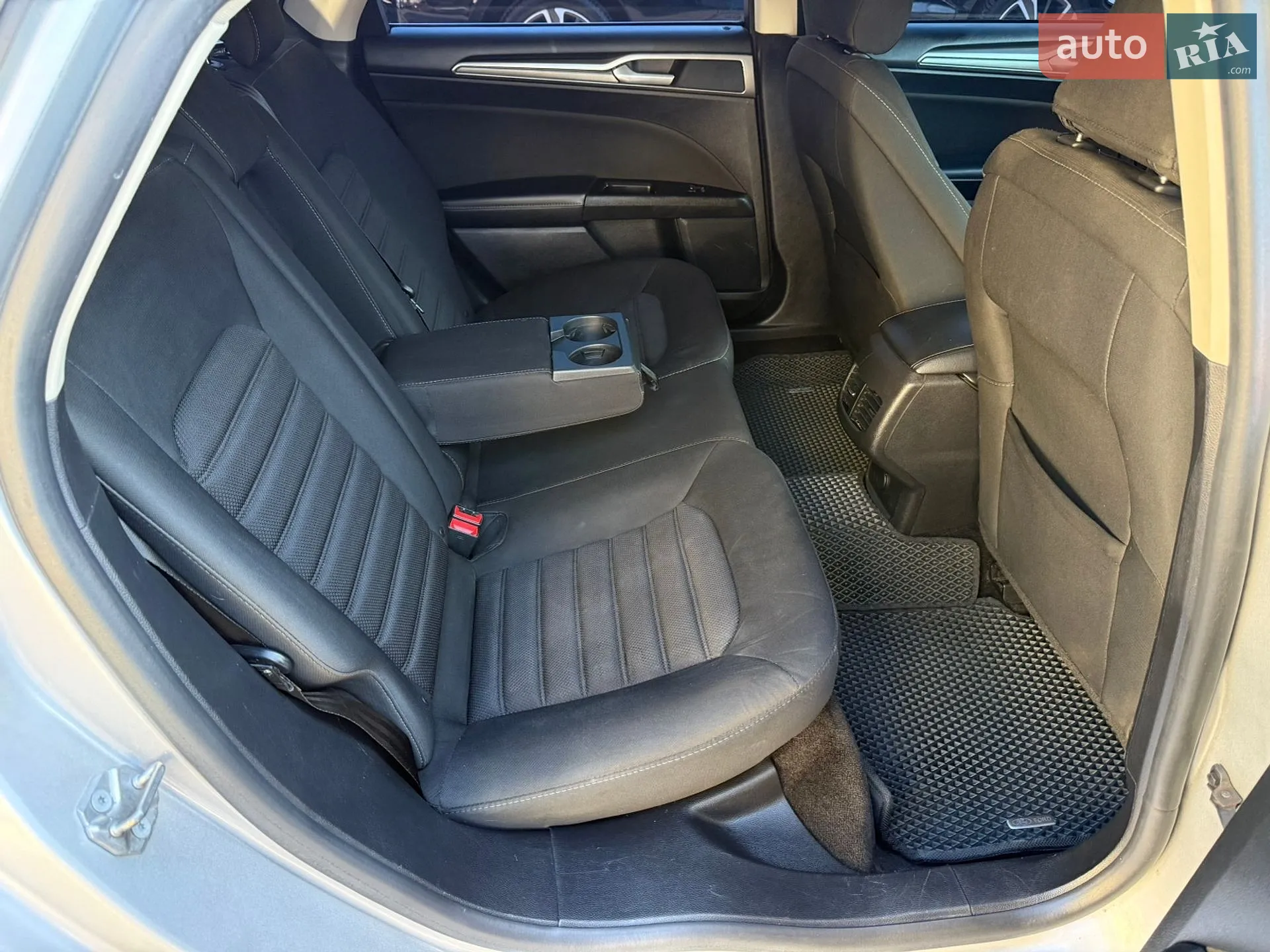 2017 Ford Fusion - мініатюра 24