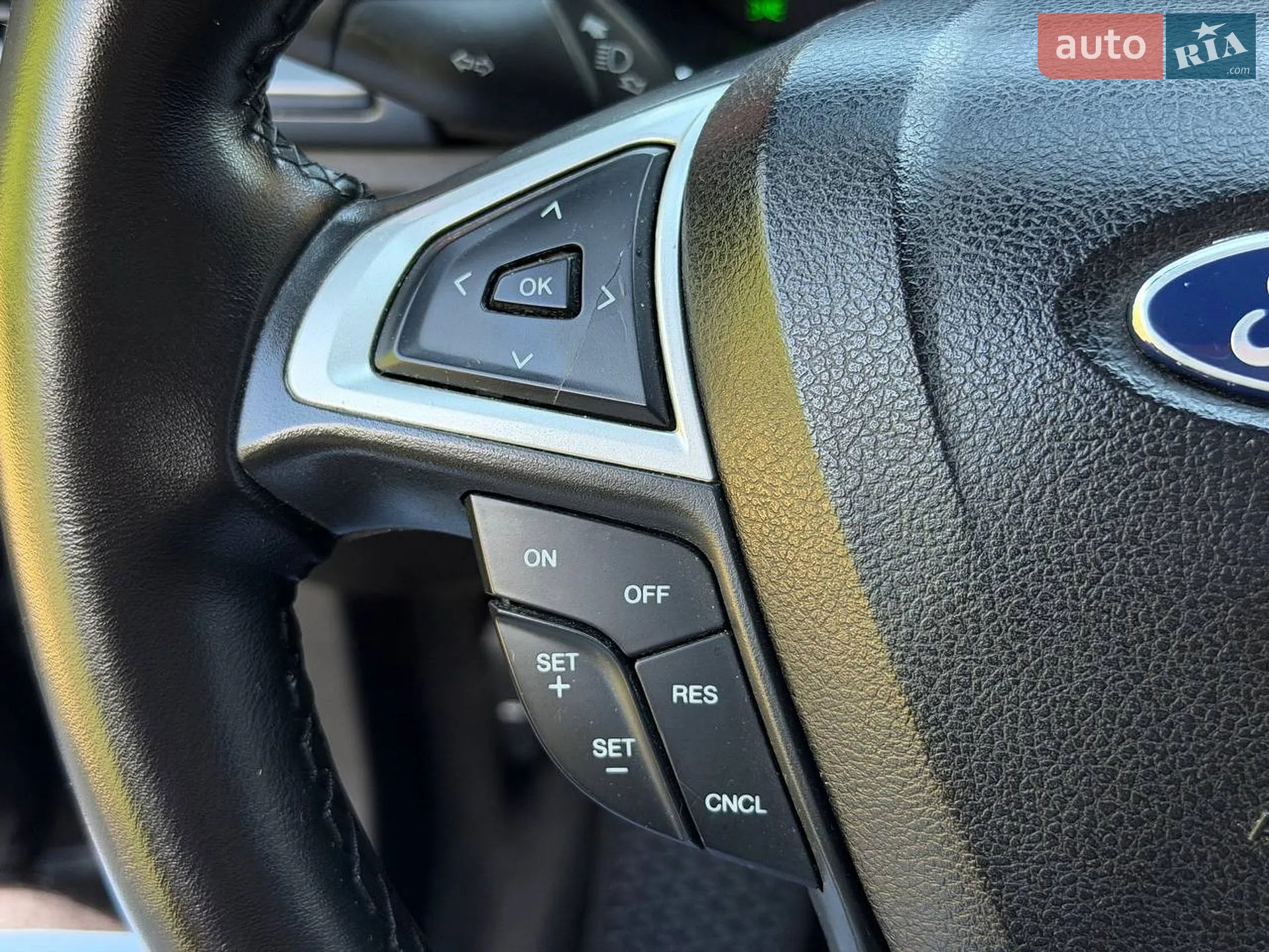 2016 Ford Fusion - мініатюра 4